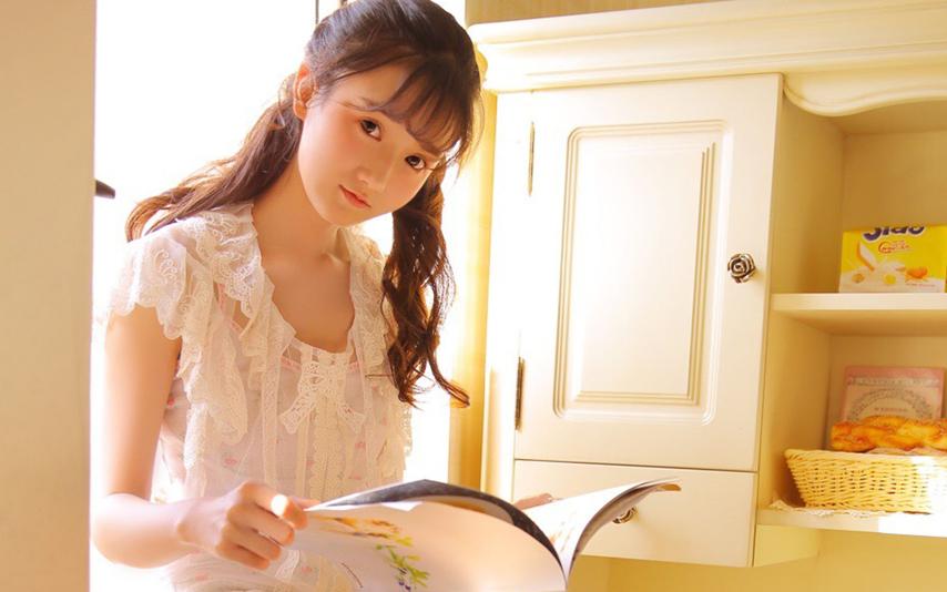 希望大家做挑战的成语是什么，夸人美白的成语有哪些